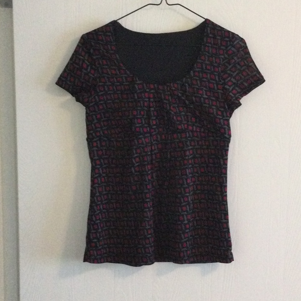 Cute Cap Sleeve Top - Picture 1 of 8